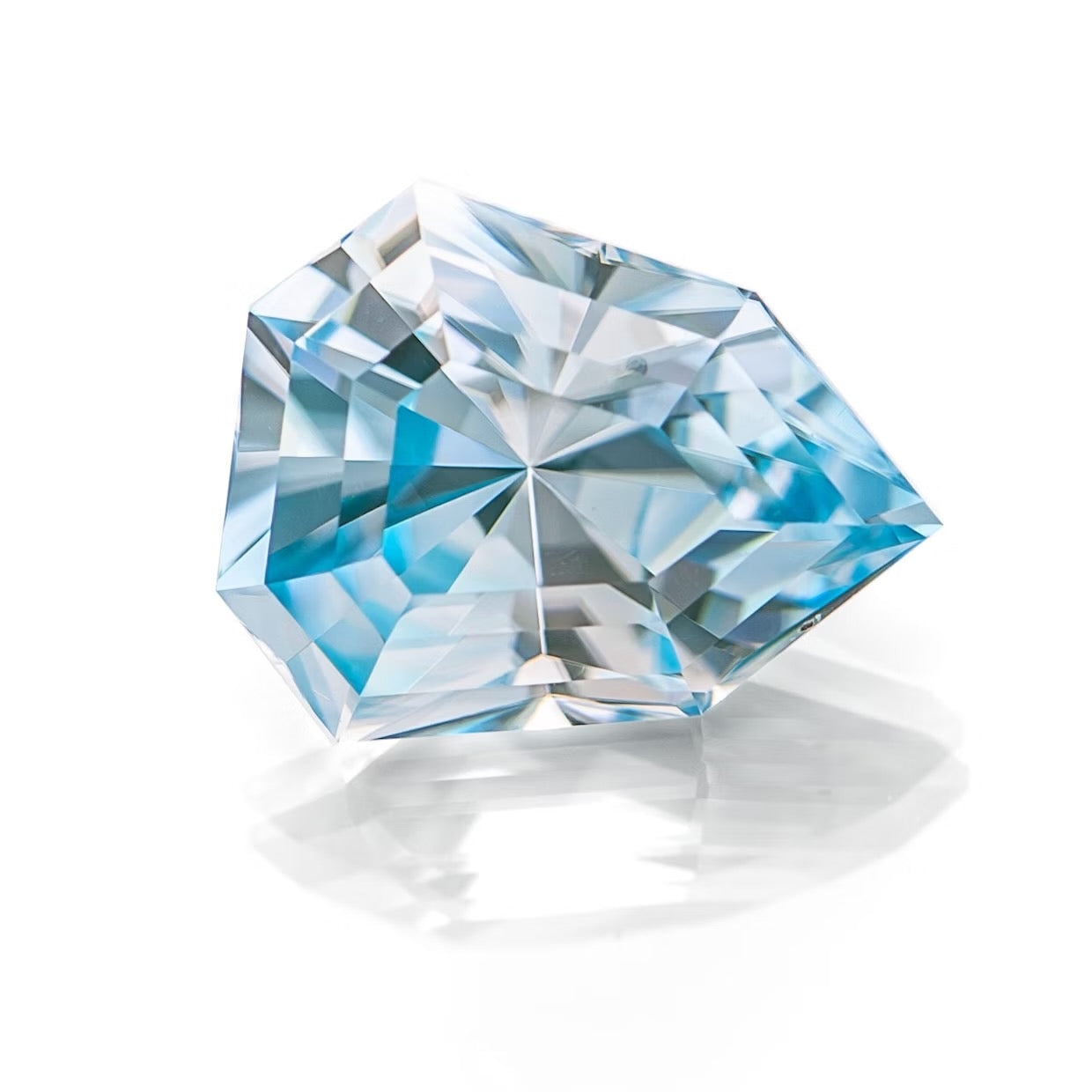 2.76ct Bi-Color Blue Zircon