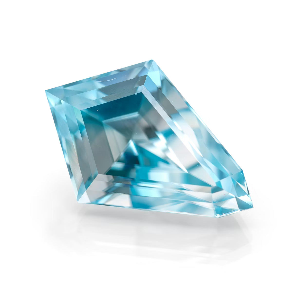 4.55ct Bi-Color Blue Zircon
