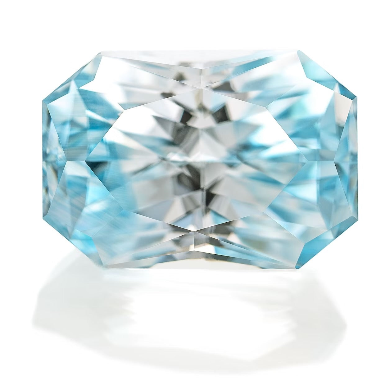 15.47ct Bi-Color Blue Zircon