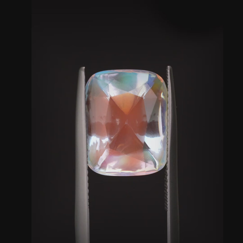 9.74ct Rainbow Moonstone